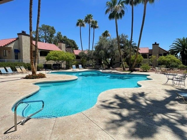 4720 Obannon Drive B, Las Vegas, NV 89102