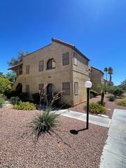 4720 Obannon Drive B, Las Vegas, NV 89102