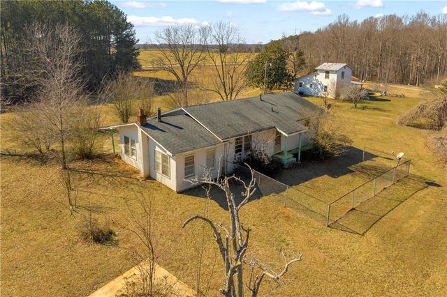 91 Almetie Drive, Toccoa, GA 30577