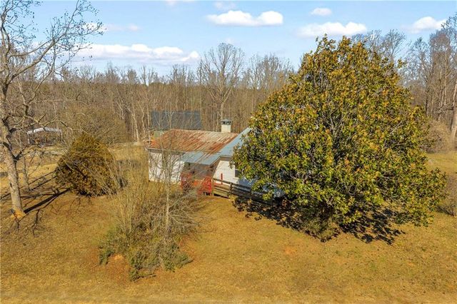 91 Almetie Drive, Toccoa, GA 30577