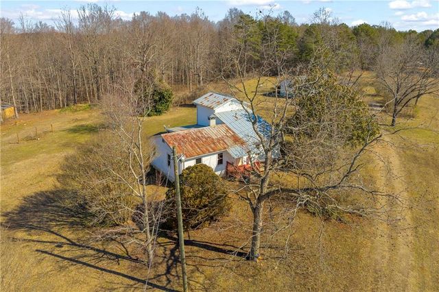 91 Almetie Drive, Toccoa, GA 30577