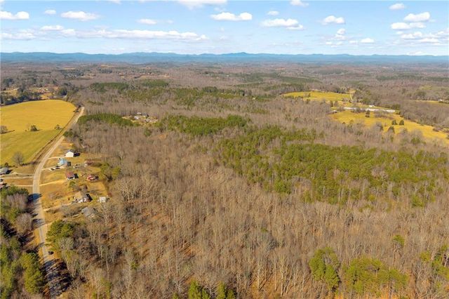 91 Almetie Drive, Toccoa, GA 30577