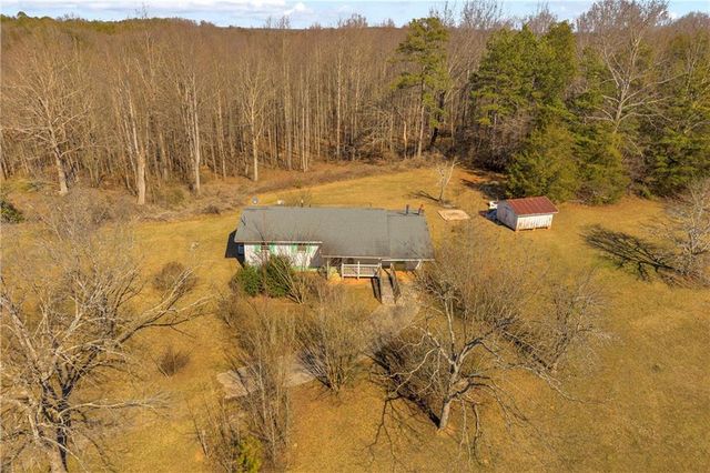 91 Almetie Drive, Toccoa, GA 30577