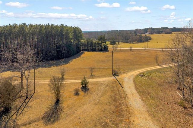 91 Almetie Drive, Toccoa, GA 30577