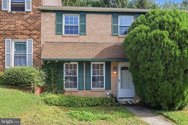 17 CONSTITUTION AVE, Doylestown, PA 18901