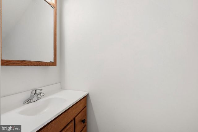 17 CONSTITUTION AVE, Doylestown, PA 18901