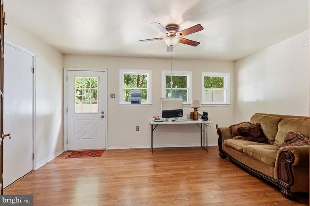 17 CONSTITUTION AVE, Doylestown, PA 18901