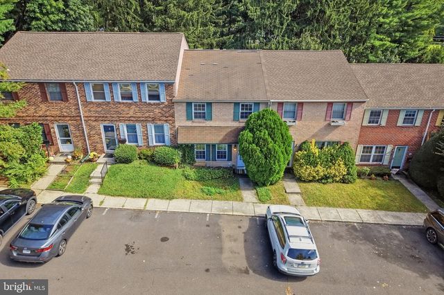 17 CONSTITUTION AVE, Doylestown, PA 18901