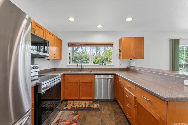 92-831 Makakilo Drive 62, Kapolei, HI 96707