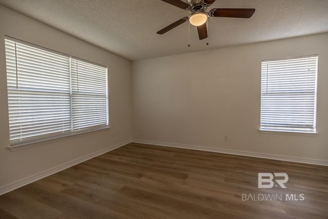 2482 W Ashford Park Drive, Foley, AL 36535