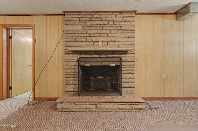 1811 Moore Avenue, Greeneville, TN 37745