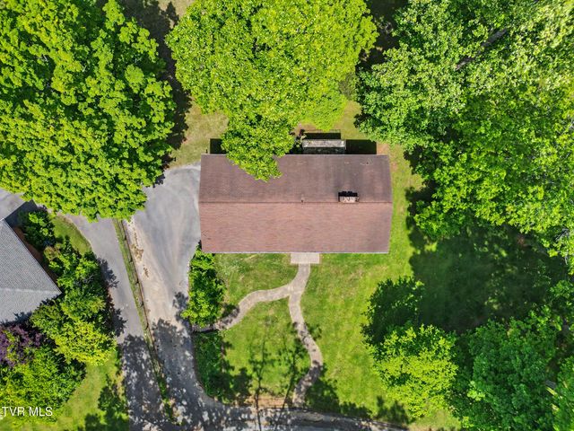 1811 Moore Avenue, Greeneville, TN 37745