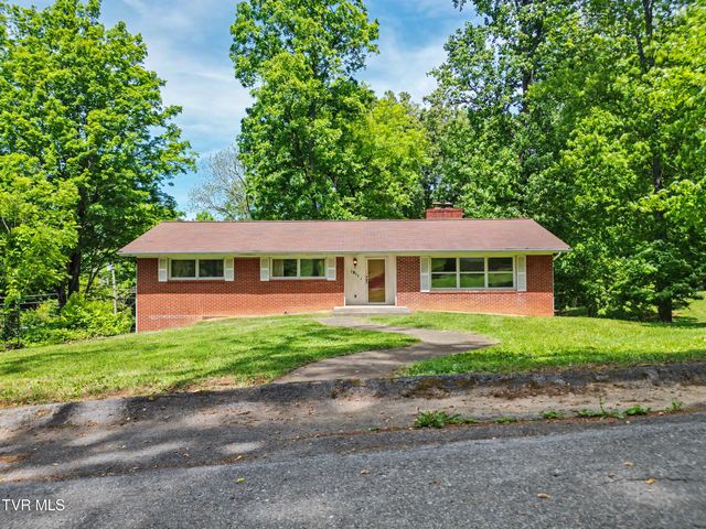 1811 Moore Avenue, Greeneville, TN 37745