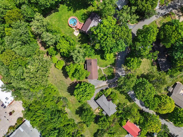 1811 Moore Avenue, Greeneville, TN 37745