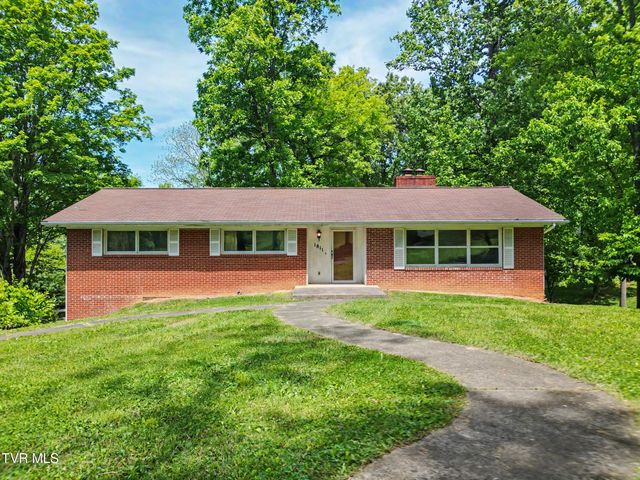1811 Moore Avenue, Greeneville, TN 37745