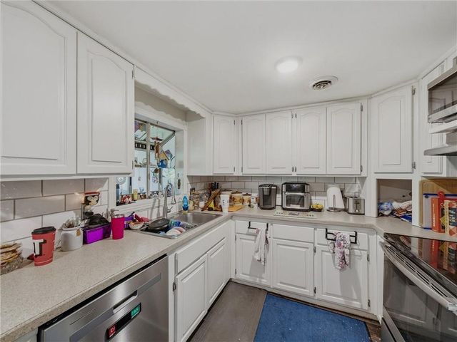 6509 River Road, Pleasant Valley, MO 64068