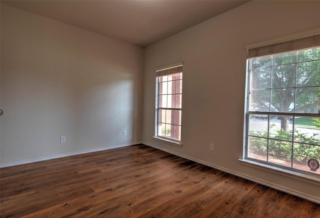 2136 Carlotta Drive, Fort Worth, TX 76177