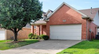 2136 Carlotta Drive, Fort Worth, TX 76177