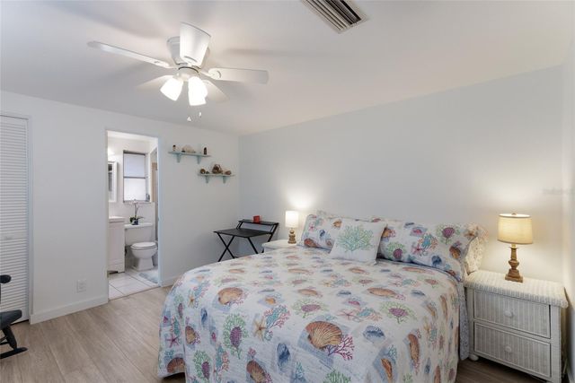 309 57TH STREET, Holmes Beach, FL 34217