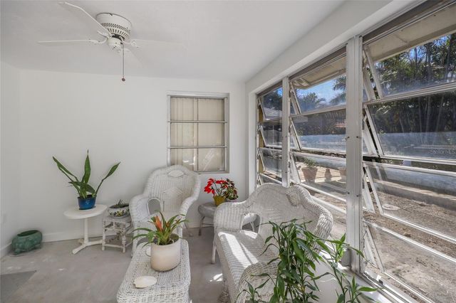 309 57TH STREET, Holmes Beach, FL 34217