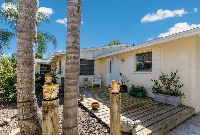 309 57TH STREET, Holmes Beach, FL 34217