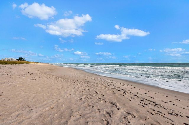 5055 N Highway A1a 205, Hutchinson Island, FL 34949