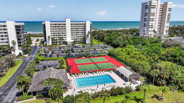 5055 N Highway A1a 205, Hutchinson Island, FL 34949