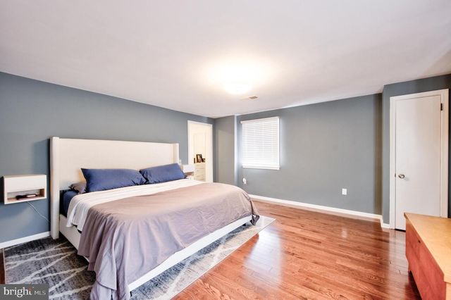 38 WAYNE AVE, Springfield, PA 19064