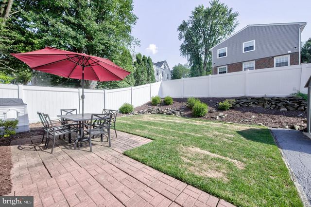 38 WAYNE AVE, Springfield, PA 19064