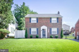 38 WAYNE AVE, Springfield, PA 19064