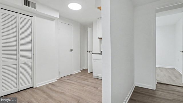 1028 KENYON ST NW, Washington, DC 20010