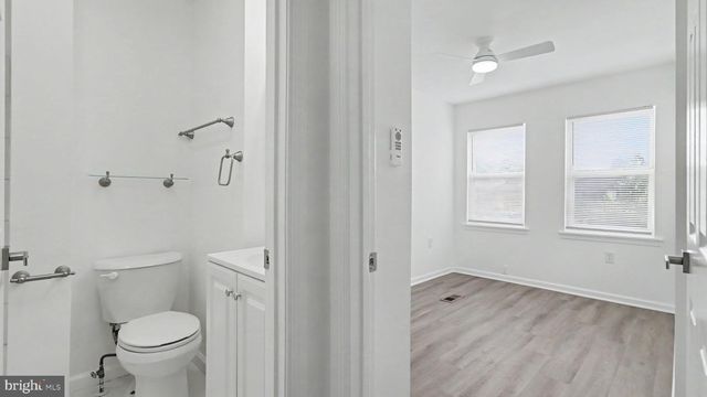 1028 KENYON ST NW, Washington, DC 20010