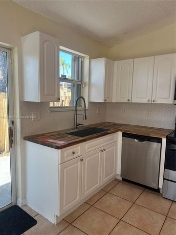 12338 SW 144th Ter, Miami, FL 33186