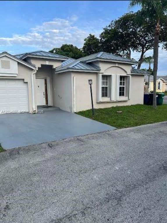 12338 SW 144th Ter, Miami, FL 33186