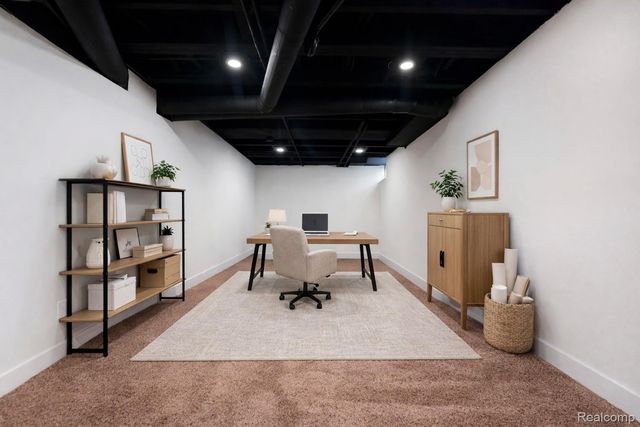 24220 Cloverlawn Street, Oak Park, MI 48237