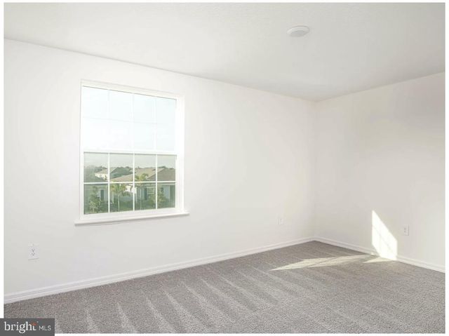 3 MONROE AVE, Ranson, WV 25438