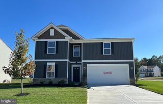 3 MONROE AVE, Ranson, WV 25438