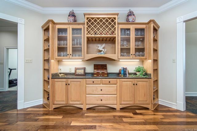 61 QUERCUS CIRCLE, Little Rock, AR 72223