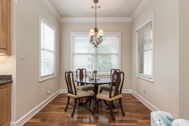 61 QUERCUS CIRCLE, Little Rock, AR 72223