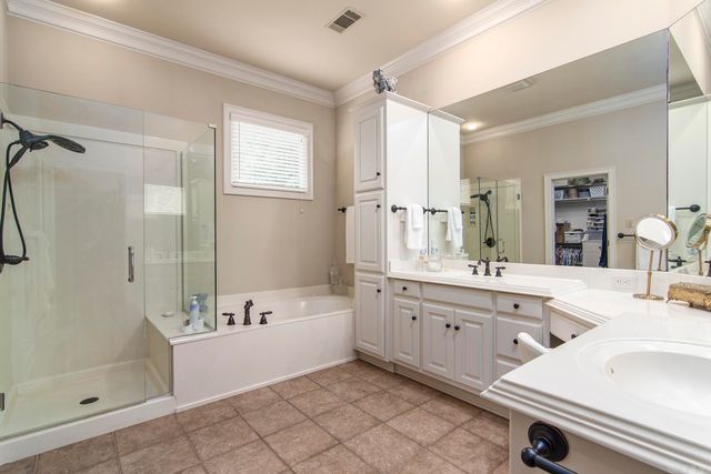 61 QUERCUS CIRCLE, Little Rock, AR 72223