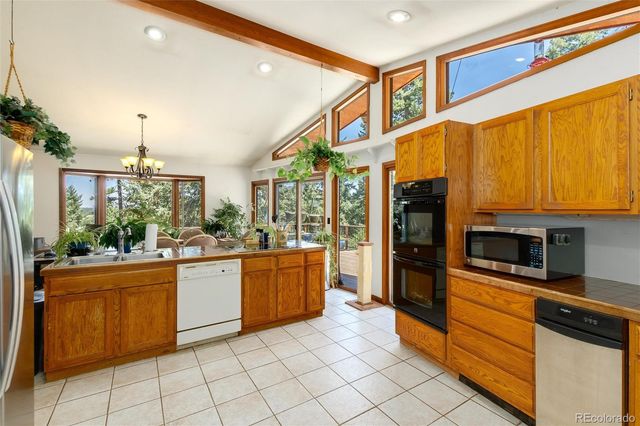 2924 Valley Park Drive, Larkspur, CO 80118