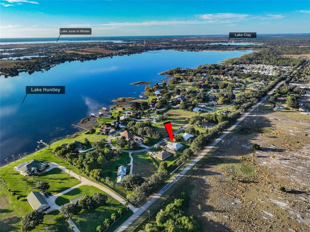 16 Meadowlake Circle, Lake Placid, FL 33852