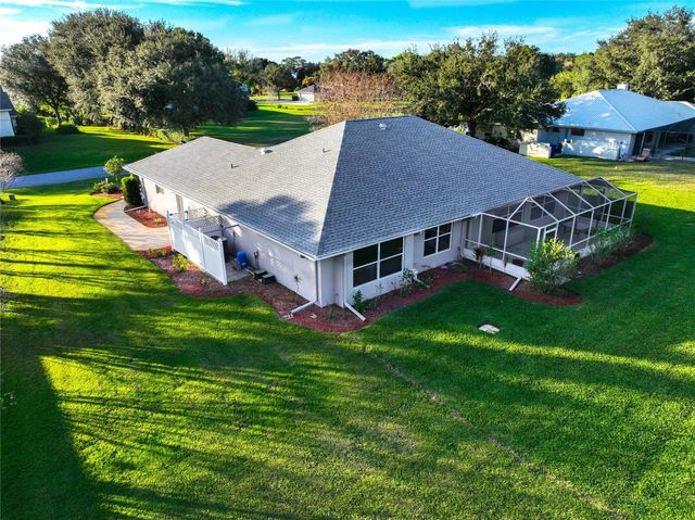 16 Meadowlake Circle, Lake Placid, FL 33852