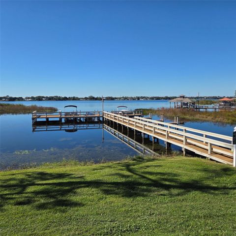 16 Meadowlake Circle, Lake Placid, FL 33852