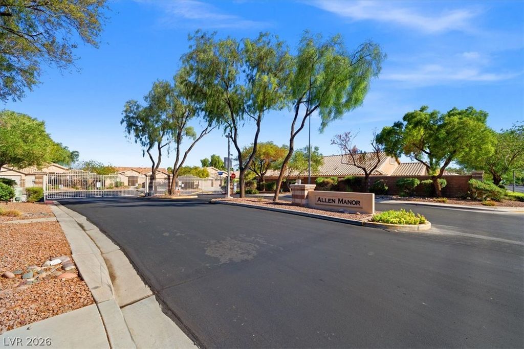6217 Double Oak Street, North Las Vegas, NV 89031 — photo 2