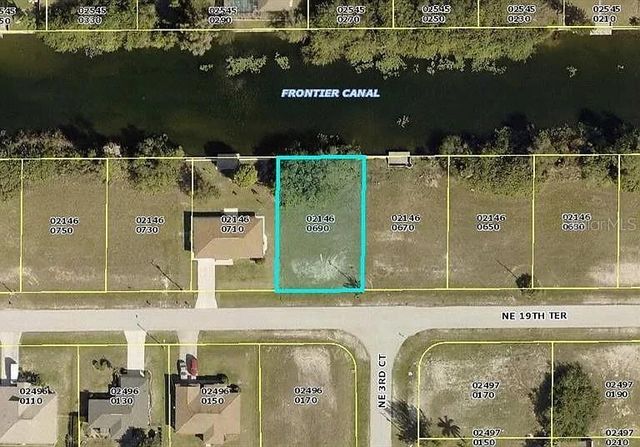 335 NE 19TH TERRACE, Cape Coral, FL 33909