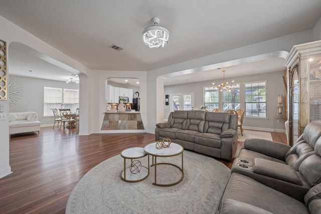 5816 Welsh WAY, Del Valle, TX 78617