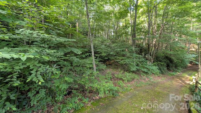 00 Chestnut Walk 6,7,8, Waynesville, NC 28786