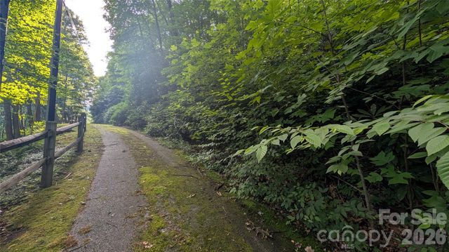 00 Chestnut Walk 6,7,8, Waynesville, NC 28786