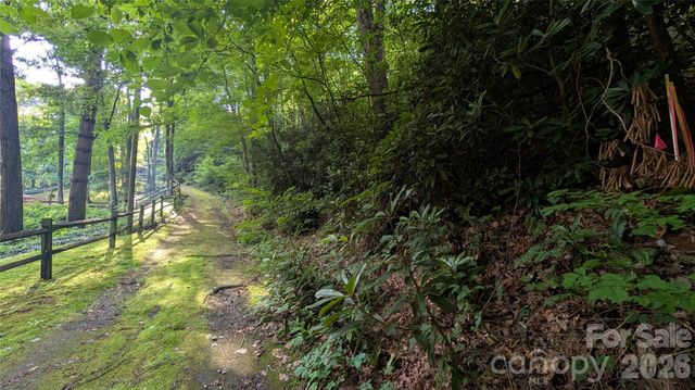 00 Chestnut Walk 6,7,8, Waynesville, NC 28786